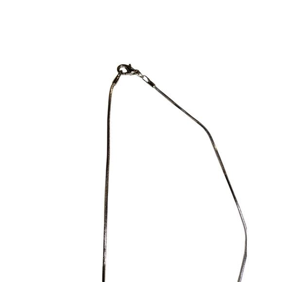 Silvertone Enameled Pendant Necklace 15" Snake Chain 2.5" Pendant - Picture 4 of 5